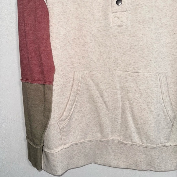 Maurices Snap Button Sweatshirt Cream Colorblock Sleeve Oversized Medium Women’s - Picture 5 of 11